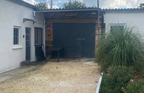 Bourges Maison | Petite Maison quartier calme, proche toutes commodités
