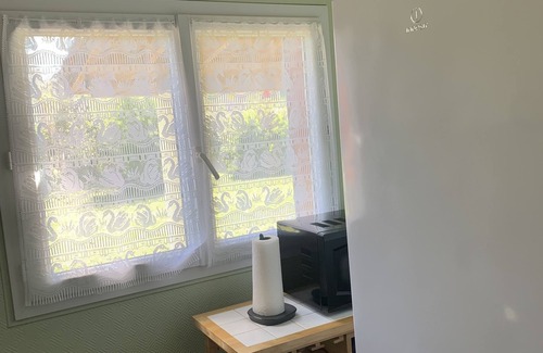 Lit-et-Mixe Maison | Petite maison au centre du village avec un grand jardin, à 7km des plages.
