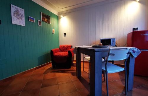 Fontanile Appartement | Small House Monferrato