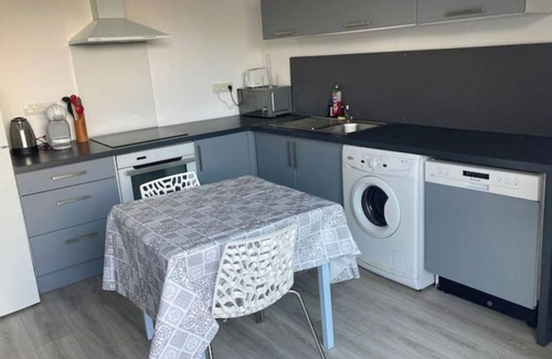 Angoulins Maison | Maisonnette proche commerces