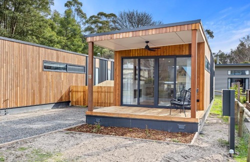 Halls Gap Maison | Small Scale Stays - Couples Retreats