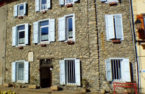 Vicdessos Appartement | Small Studio on the ground floor - Center of Vicdessos