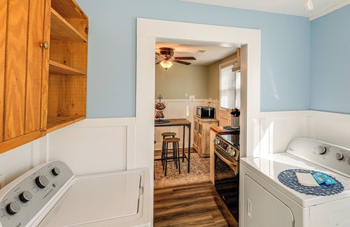 Burgaw Maison | Small-Town Charm & Local Dining: Home in Burgaw!