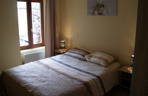 Lassay-les-Chateaux Appartement | Petite cité de caractére: Appartement 1er étage