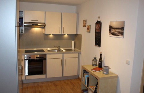 Nieder-Werbe Copropriété | Apartment (65m²) with "beautiful view" garden with playground
