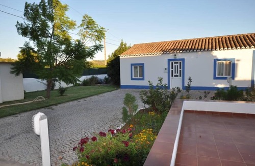 Silves Maison | Petite Maison avec 3 chambres, 2 SB, AC, WiFi, piscine privative, Fitness