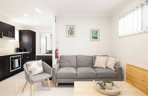 Rocklea Appartement | Smart Suites Self Check-in Apartments - 35A Freney