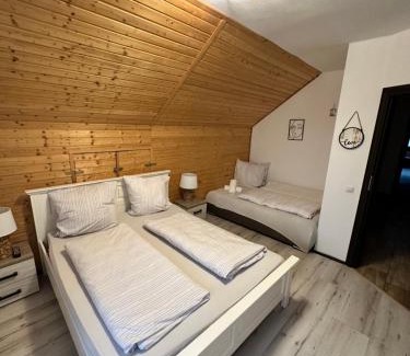 Avrig Maison | Smiley Rooms