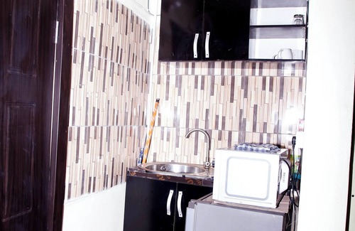 Yaba Appartement | Smilley's Place - Ms Roffi Close to Unilag