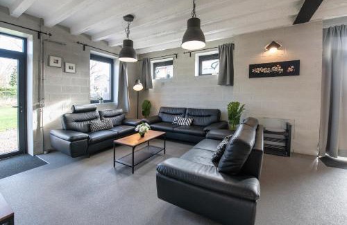 Heers Maison | Smishoeve "Huis van de Raaf"