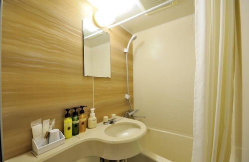 Kamata Hôtel | Smoking Twin room Breakfast buffet Standard / Ota-ku Tokyo