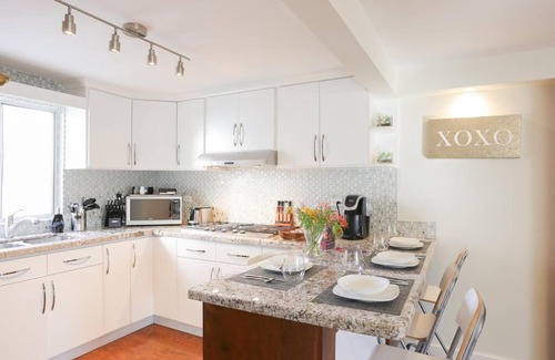 Zona Centro Appartement | Smooth & Vivid Downtown Condo