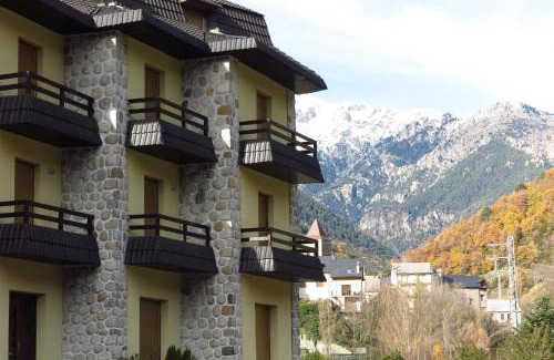 Chisagues Hôtel | Snö Hotel Bielsa
