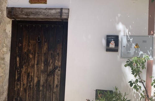Iznatoraf Maison | Snow Well House