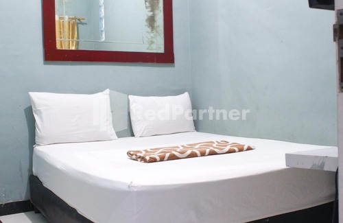 Jelambar Hôtel | Snow White Residence near Grogol Mitra RedDoorz