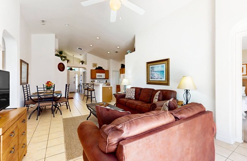 Marbella Maison | Snowbird-friendly home with private pool, spa, game room, tennis, basketball, AC