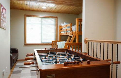 Glacier Maison | Snowline Hillside Chalet