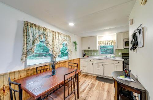 Brantingham Maison | Snowmobile and ATV Trails On-Site Adirondacks Abode