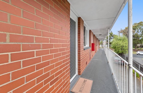 Essendon Appartement | Snug 1-Bed Unit near Essendon Football Grounds