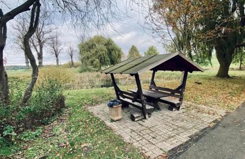 Kroepelin Appartement | Snug Apartment in Kröpelin Germany