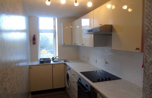 Greenock Appartement | Snug - Grian-aig Apartment