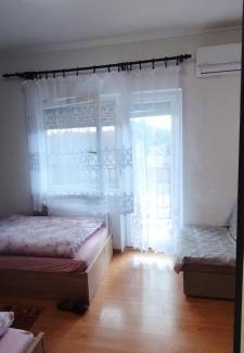 Nijemci Maison | Sobe Mira Lipovac Bajakovo
