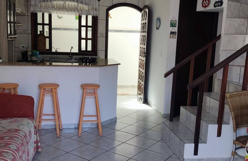 Guaratuba Maison | Sobrado de Veraneio na Praia, Aceita Animais de Estimação, Piscina ,área Gourmet