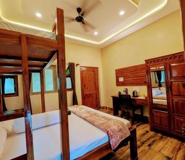 Jhargram Station Balnéaire | Sobuj Thikana Villa Resort and Jungle camp
