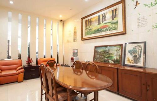 Surabaya Maison | Soerabaja Place Guest House