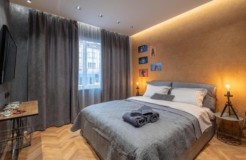 Sofia City Center Appartement | Sofia Dream Apartment - Designer Two Bedroom Two Bathroom on Hristo Botev