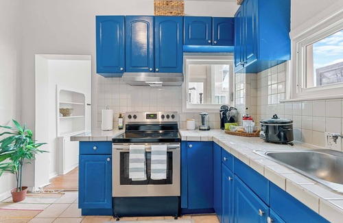 Eckington Maison | Sojourn Classic DC Rowhouse with Parking