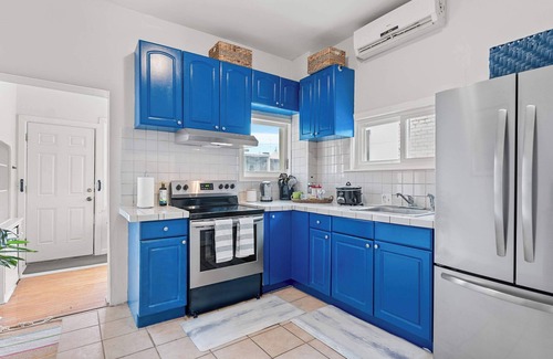 Eckington Maison | Sojourn Classic DC Rowhouse with Parking