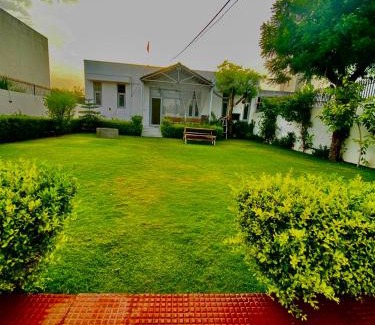 Sitapura Villa | Solanki farms & Pool Villa garden fully private
