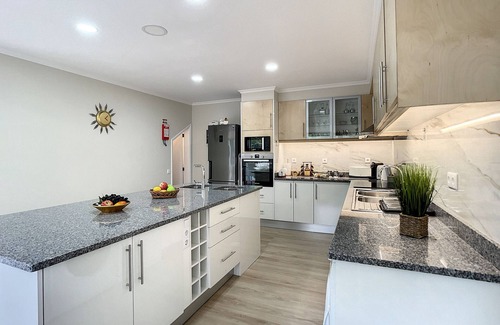 Machico Maison | Solarium Villa by Atlantic Holiday
