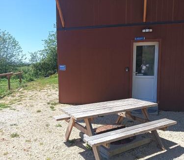 L'Hopital-du-Grosbois Appartement | Soleil levant au domaine de Tara
