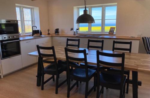 Gudhjem Appartement | Solhjem Bornholm - sea view - big garden