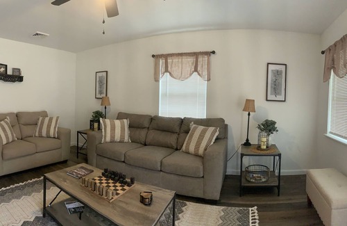 Bellepoint Maison | Solindas Rest. Located on the beautiful New River.