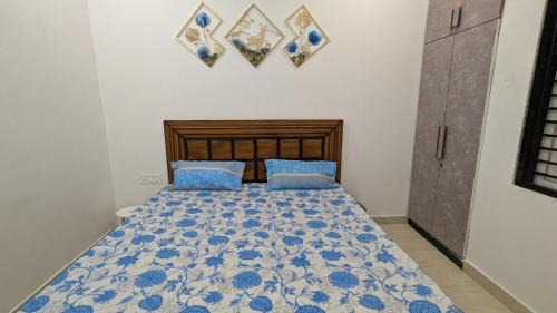 Delhi Appartement | Solitaire - Luxurious & Peaceful 3BHK by the Lake & Golf Course