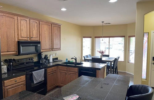 Coldwater Springs Maison | Solitude Haven in Avondale with Pool.3 BR 2BA, sleeps 7
