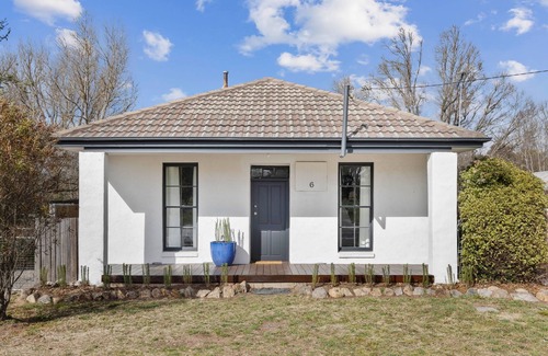 Braidwood Maison | Solus House: Braidwood Art Stay