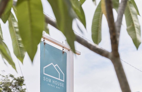 Shoal Bay Cottage | Som House 1! Immaculate 2 bedroom villa
