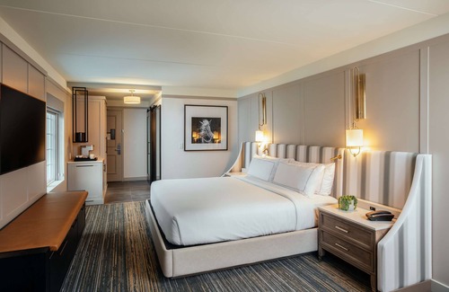 Lyons Hôtel | Somerset Hills Hotel, Tapestry Collection by Hilton