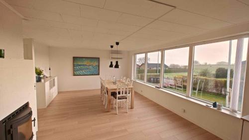 Soby Maison | Sommerhus ved strand og lystbådhavn Søby - Ærø