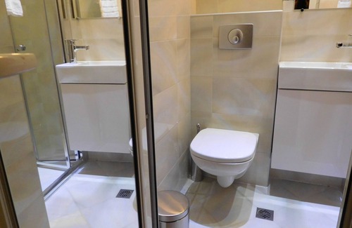 Sofia City Center Appartement | Sonata Apartment - dans le haut du centre-ville, rue calme, magnifique parc / 2 personnes