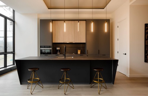 Logan Square Appartement | Sonder Onyx | Accessible One Bedroom Apartment