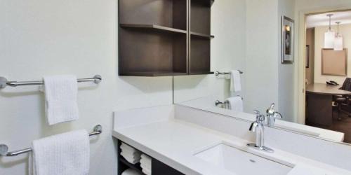 Lansing Hôtel | Sonesta Simply Suites Lansing