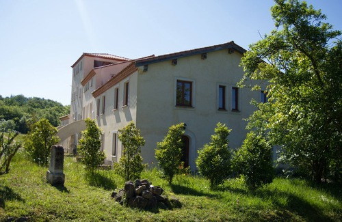 Sonnac-sur-l'Hers Maison | Sonnac: Maison spacieuse avec belle vue, très calme