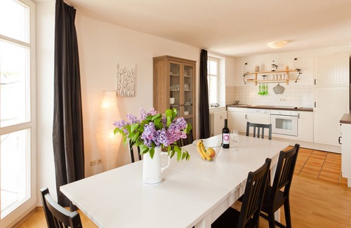 Sellin Appartement | Sonne 1-Appartement-Famille-Salle de bain privée séparée-Balcon