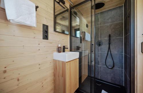 Wildermieming Maison | Sonnenplateau Cabins by amii