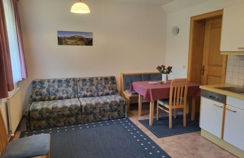 Spiss Appartement | Sonnenschein B by Interhome